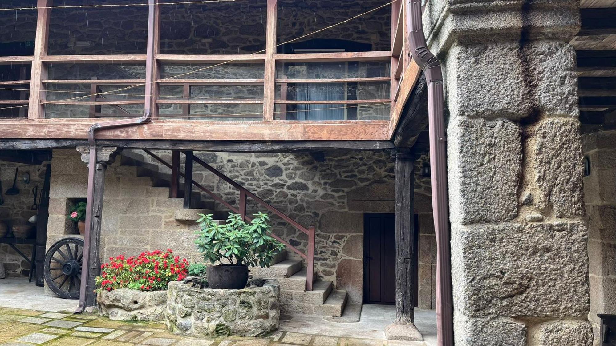 Pazo San Lorenzo- Puebla De Trives Eksteriør bilde