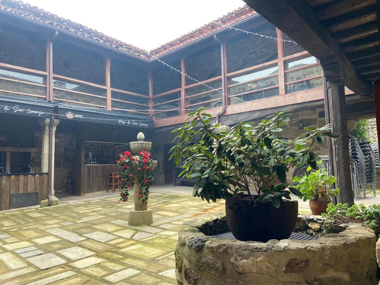 Pazo San Lorenzo- Puebla De Trives Eksteriør bilde